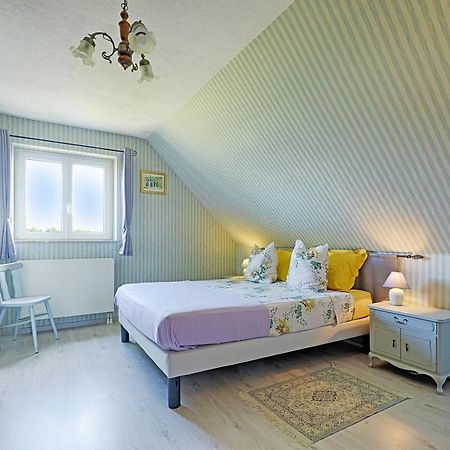 Bed and Breakfast Aux Pieds Des Vignes Ingersheim Exterior foto